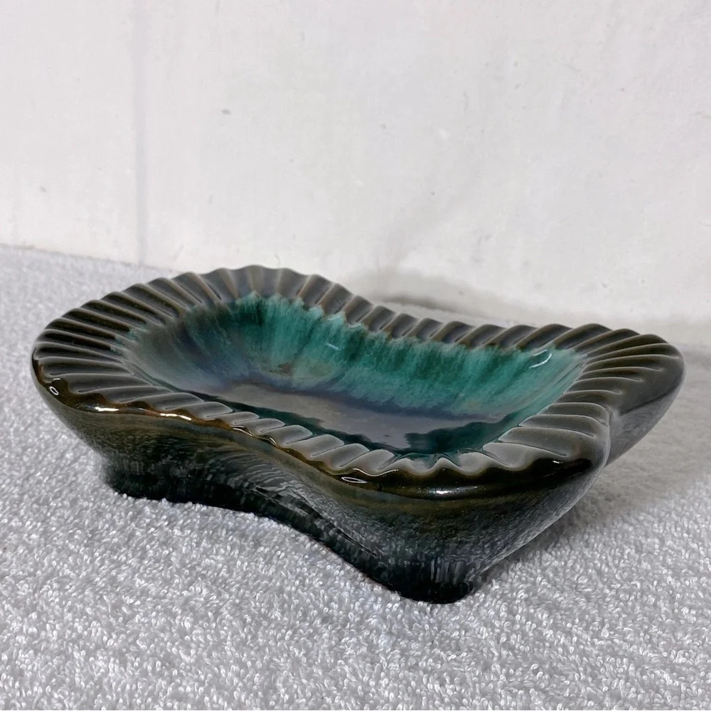 Vintage Blue Mountain Pottery Green Brown Glaze Ceramic Ashtray Trinket Dish